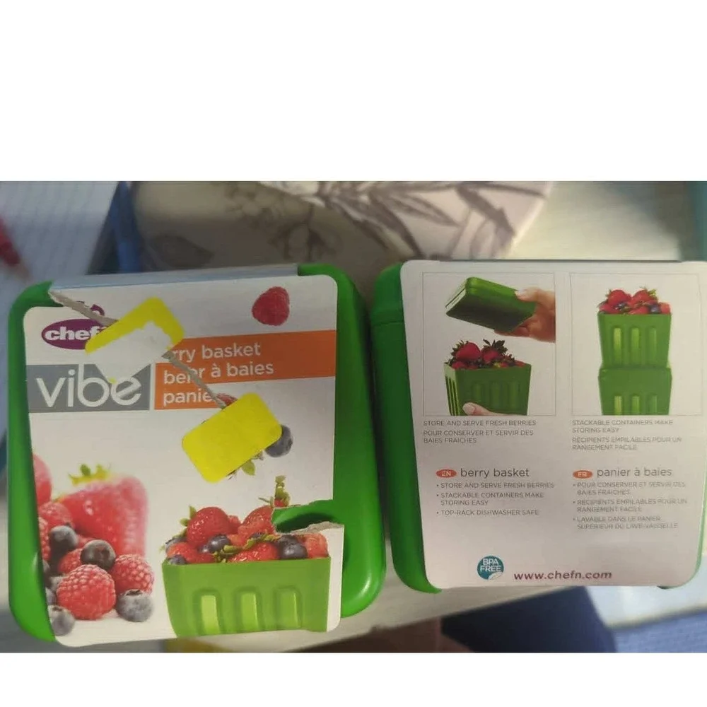 Set of 2 Green Berry Baskets‎ Farmers Market Style Fruit Bowls